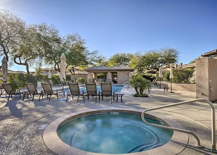 Holiday home Shop & Golf: Family W/ Pool Access *