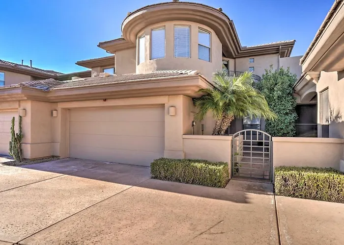 Shop & Golf: Family W/ Pool Access Holiday home